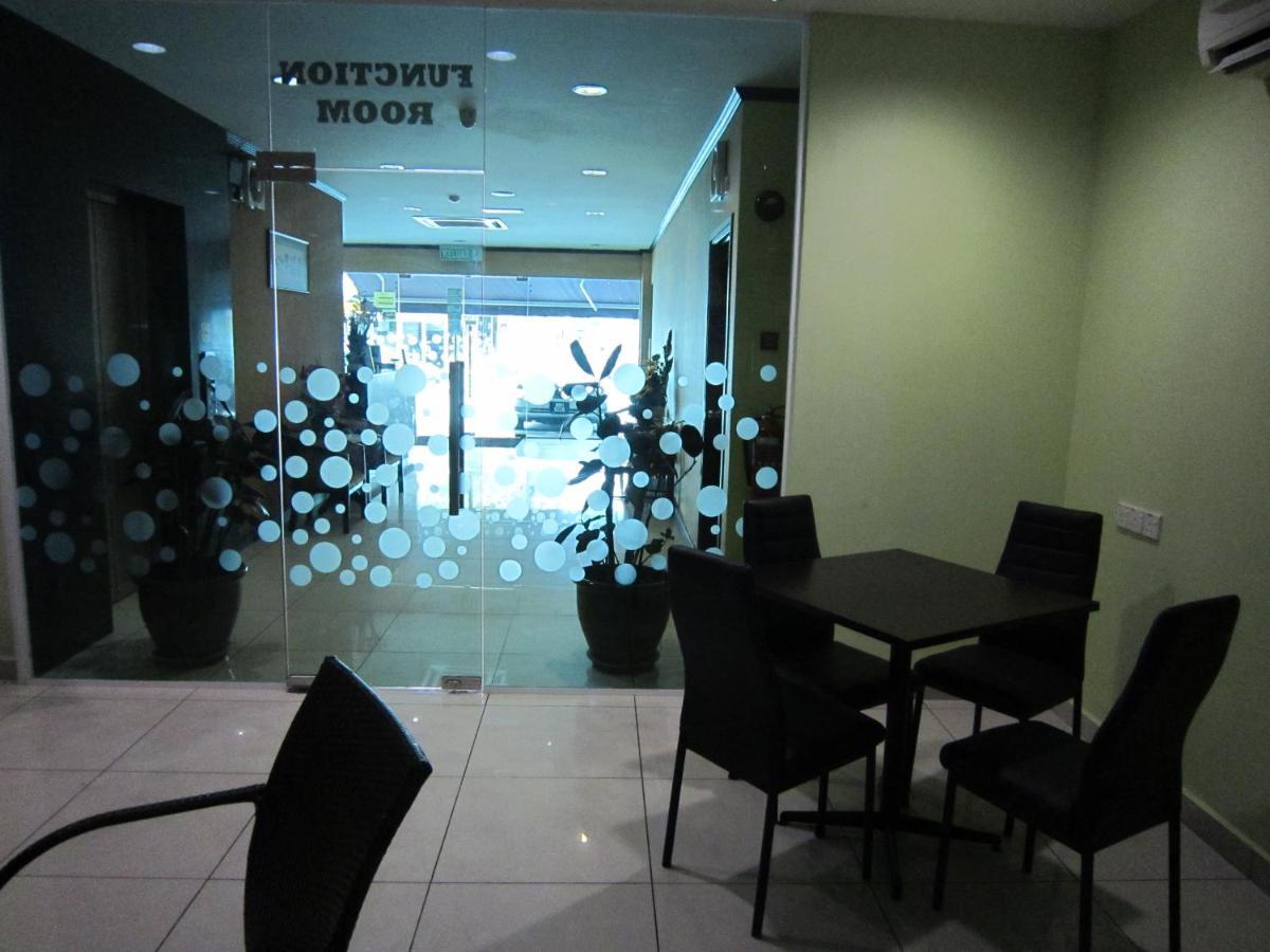 Oyo 151 Twin Hotel Kuala Lumpur Exterior photo