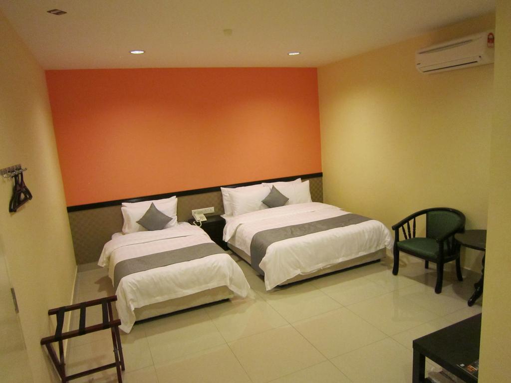Oyo 151 Twin Hotel Kuala Lumpur Exterior photo