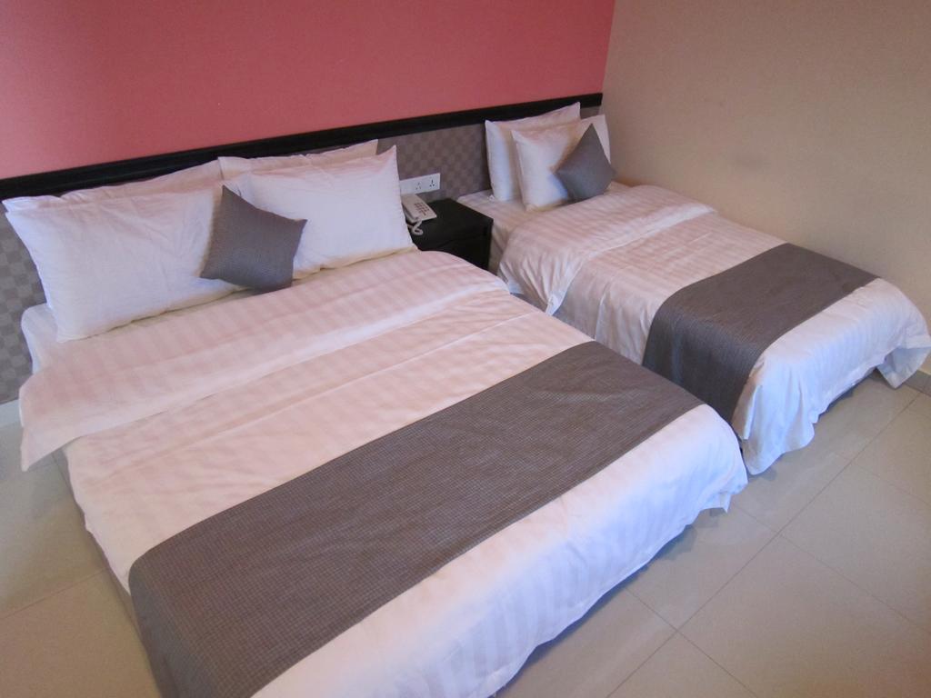 Oyo 151 Twin Hotel Kuala Lumpur Exterior photo