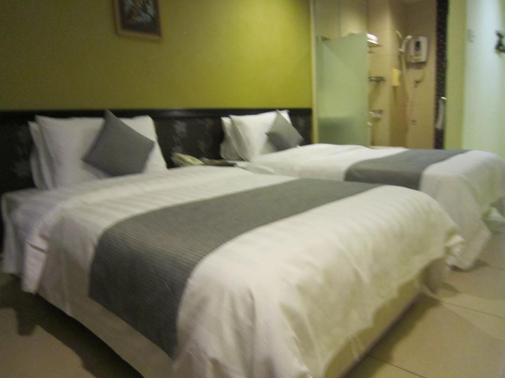Oyo 151 Twin Hotel Kuala Lumpur Exterior photo